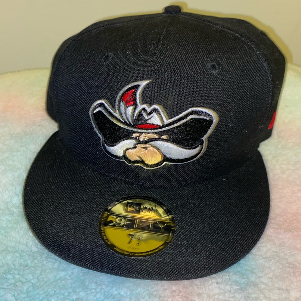 New Era UNLV Runnin’ Rebels 59Fifty Fitted Cap Sz 7 5/8